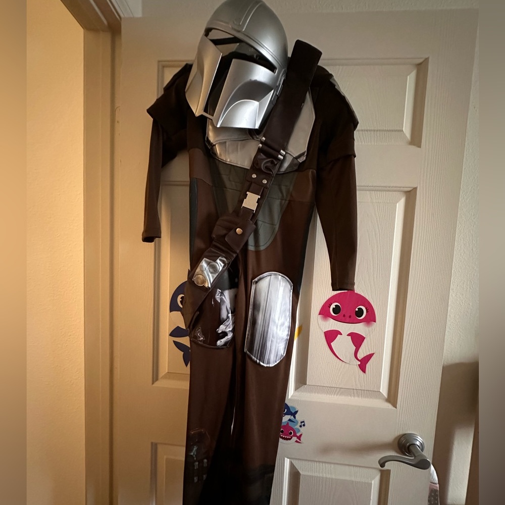 The Mandalorian kids costume